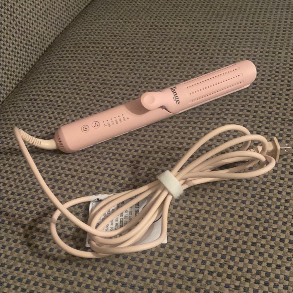 Lange Blush Hair Styling Tool